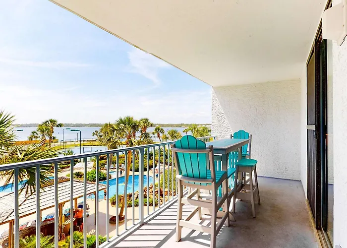 Holiday home Spacious With Pool & Hot Tub - Tennis Available On-site Gulf Shores