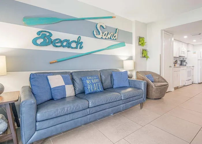 Spacious With Pool & Hot Tub - Tennis Available On-site * Gulf Shores